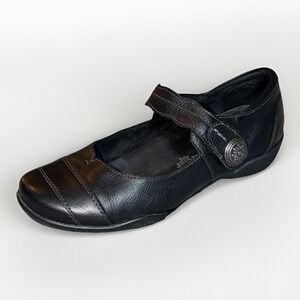 Taos Size 7W Woman's Bravo Black Leather Mary Jane Shoes Silver Floral Appliqué